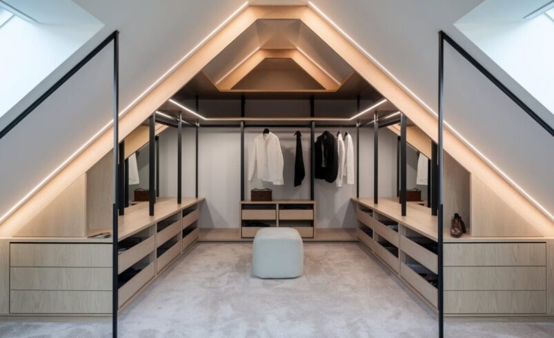 découvrez comment optimiser l'espace de vos combles grâce à des solutions d'aménagement sur mesure. transformez cet espace souvent négligé en une pièce fonctionnelle et esthétique, parfaite pour un bureau, une chambre ou un espace de rangement.