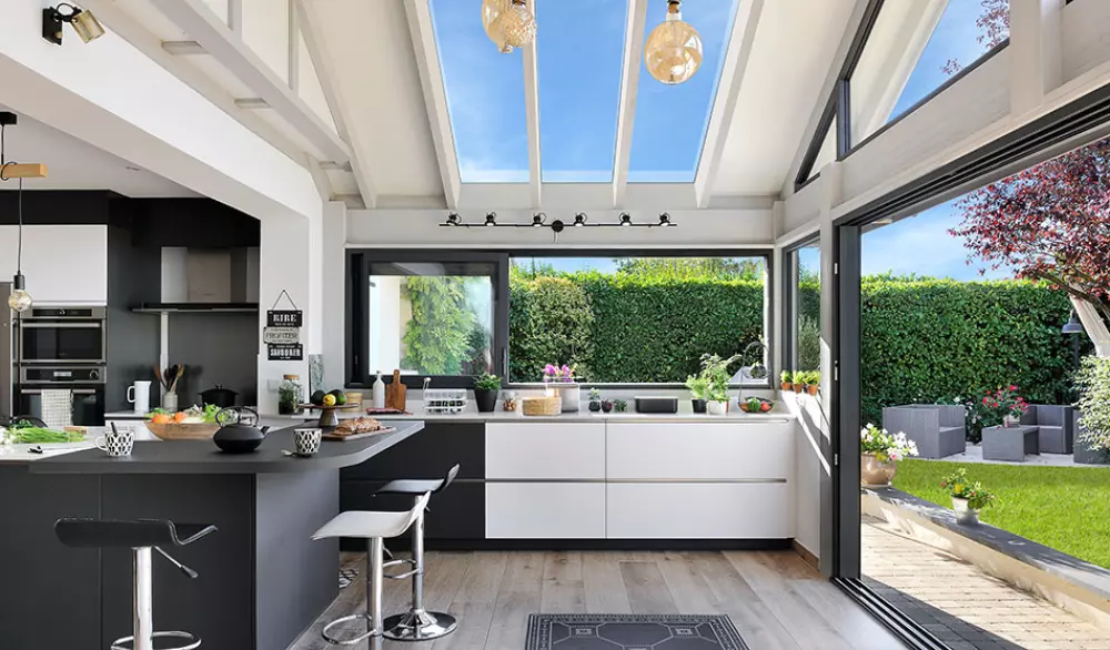 découvrez les prix des cuisines de 15m² et trouvez des idées pour votre aménagement. comparez les options, les matériaux et les finitions pour réaliser la cuisine de vos rêves sans dépasser votre budget.