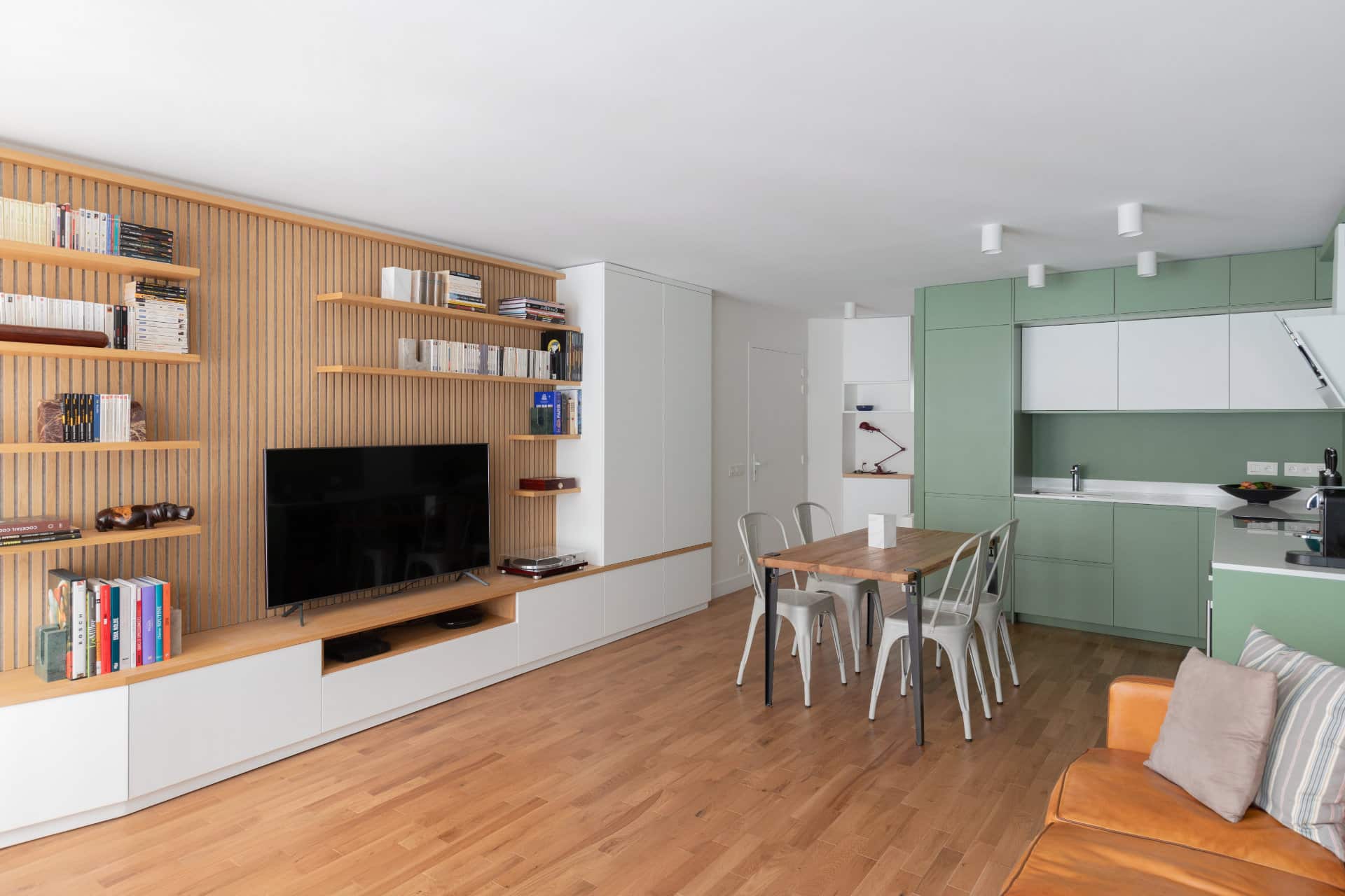 découvrez nos services de rénovation d'appartement pour transformer votre espace de vie selon vos envies. qualité, efficacité et design au rendez-vous pour un intérieur moderne et fonctionnel.