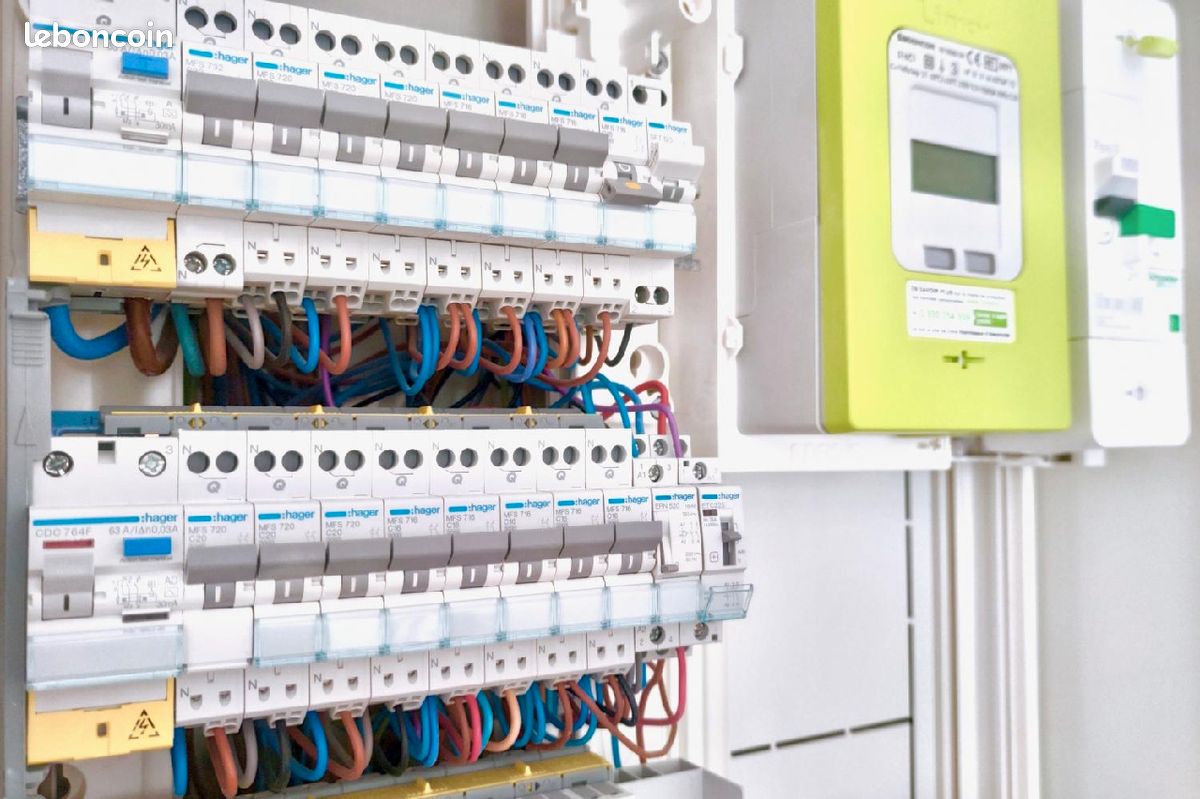 découvrez nos services de rénovation électrique pour moderniser et sécuriser votre installation. profitez d'une expertise professionnelle et de solutions adaptées à vos besoins pour un habitat à la pointe de la technologie et conforme aux normes en vigueur.