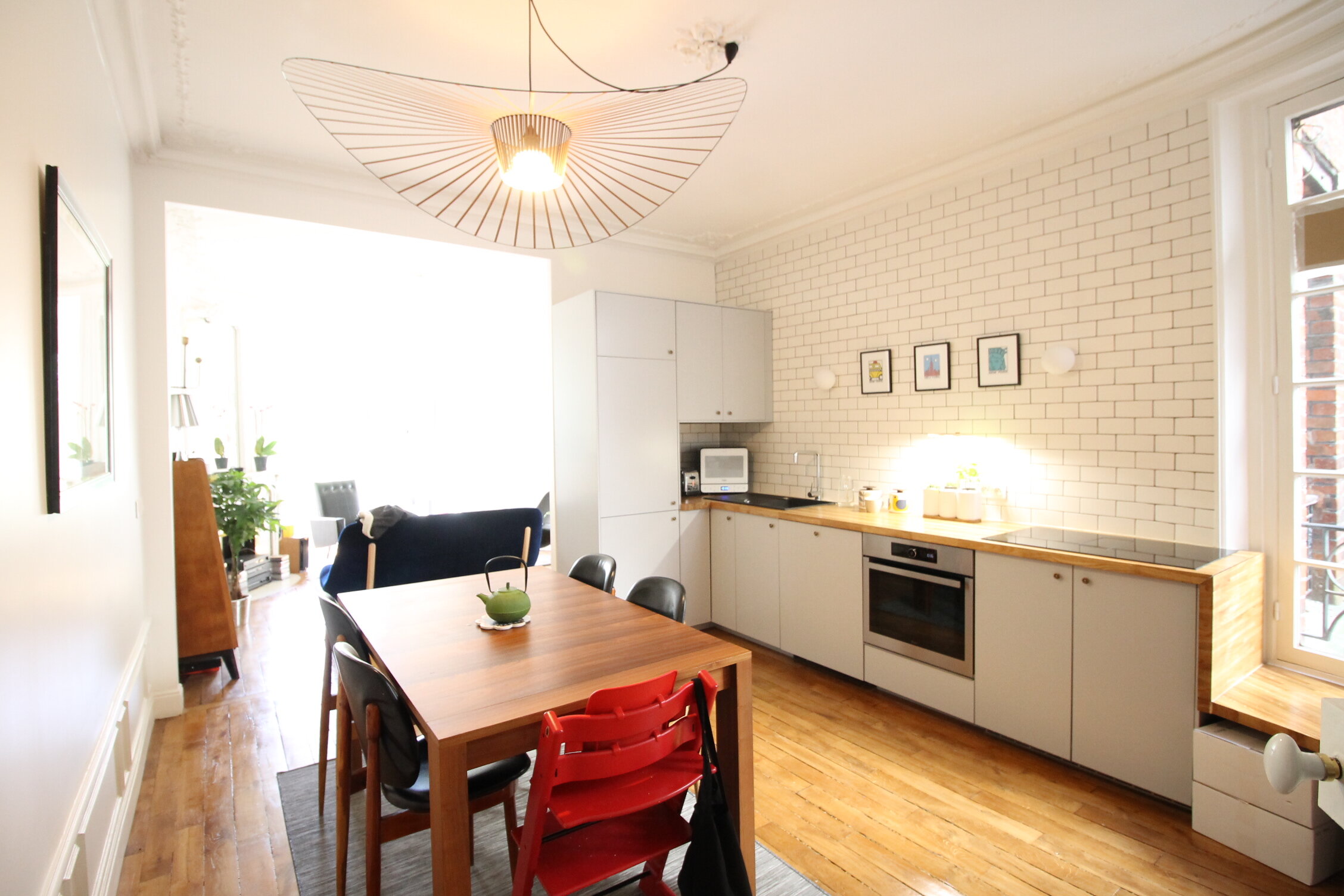 découvrez nos services de rénovation à paris, adaptés à vos besoins. transformez votre espace de vie avec des experts passionnés et des matériaux de qualité. contactez-nous pour un devis personnalisé!